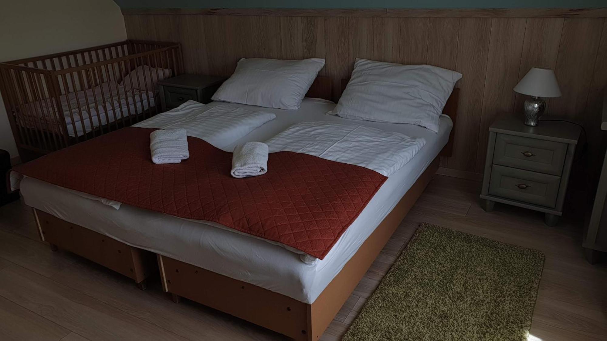Hajdúszoboszló Keller Apartmanok חדר תמונה